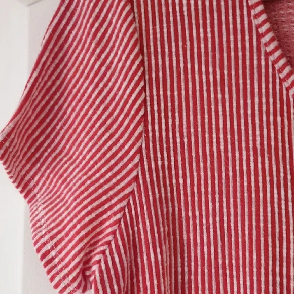 W5 Women's Pink Striped Button-Down Tee - Picture 4 of 5